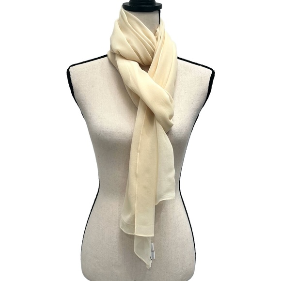 VINTAGE LILLIE RUBIN PALE YELLOW SILK SEMI SHEER RECTANGLE SCARF - Picture 3 of 8